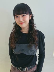 尾崎　華